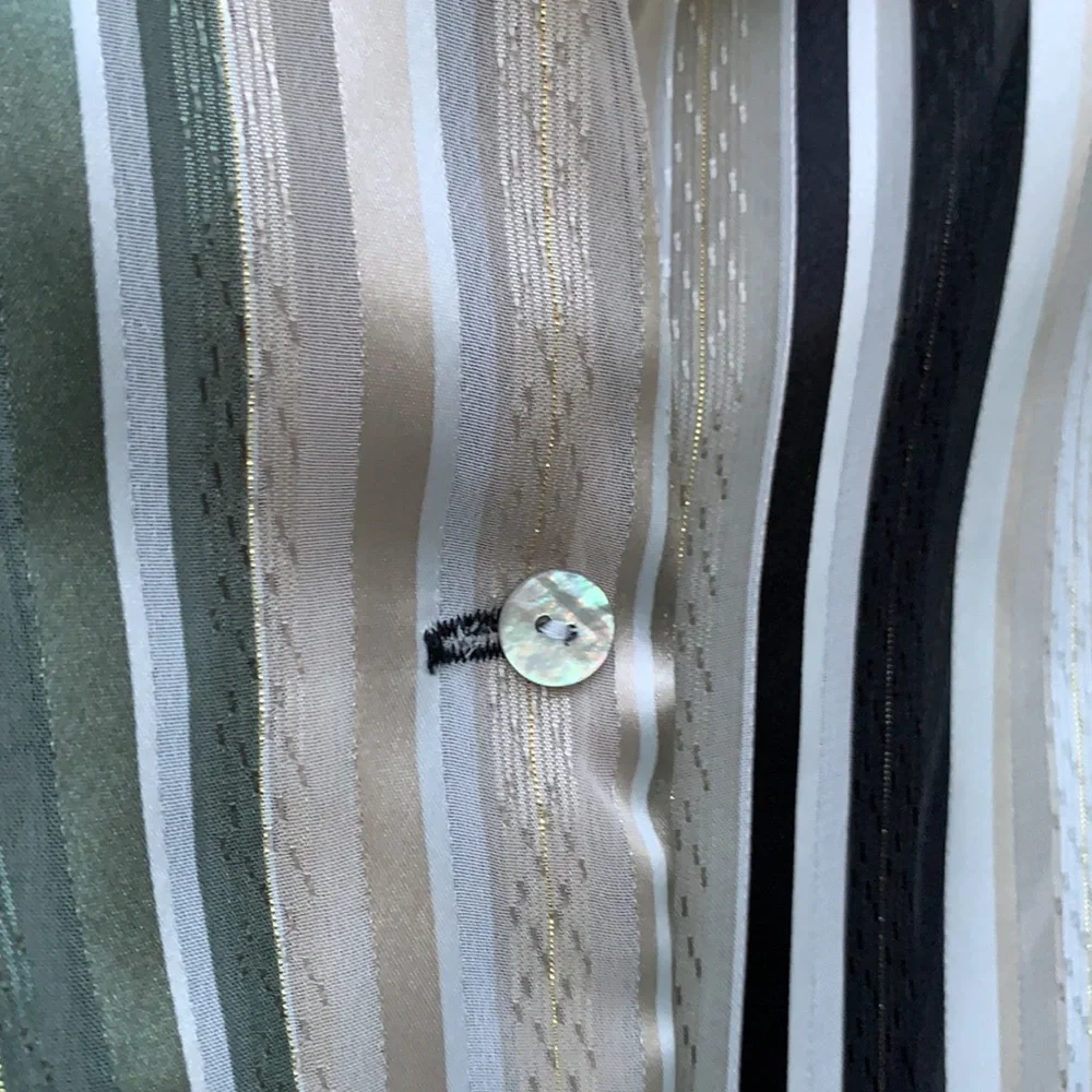 Caviar medium light button down. - Picture 4 of 4